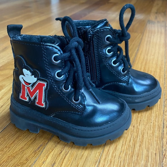 H&M Disney Combat Boots Size 4-5 - Picture 1 of 6